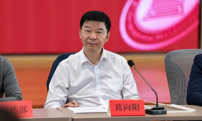 4dab06721e964717aa03309ab4e7493